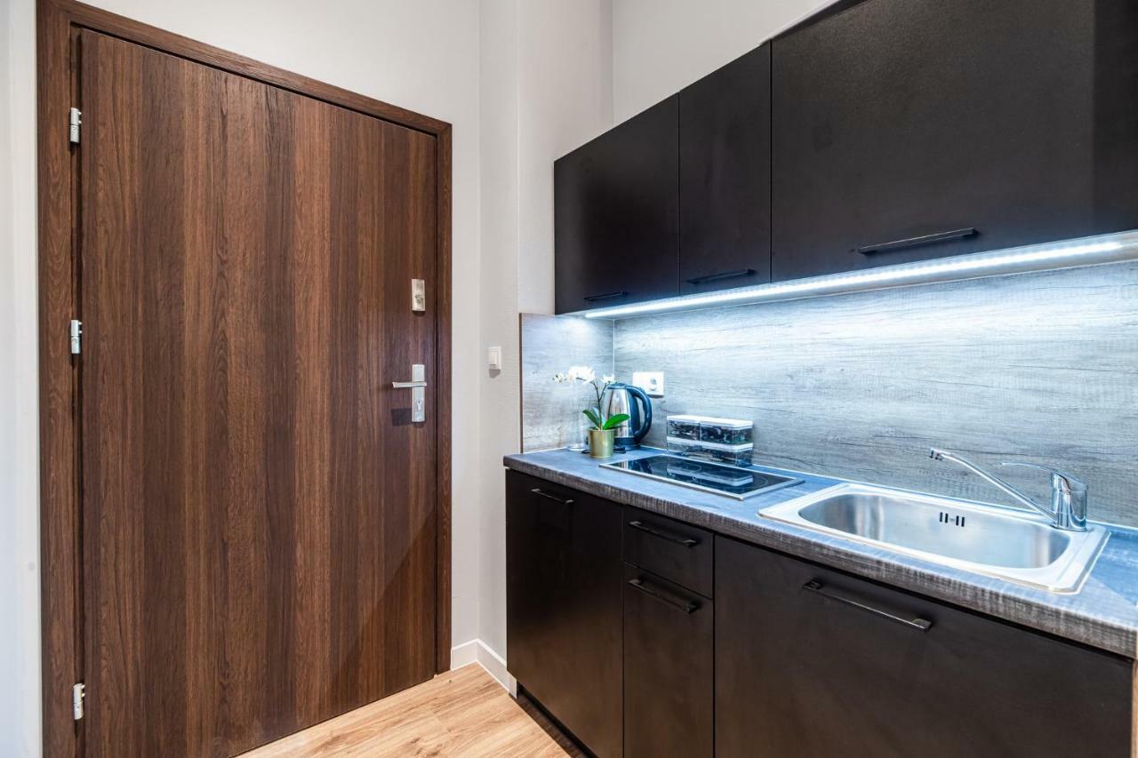 Lubomirskiego 23 Residence - Great Location, 10 Min To Main Square By Foot, Right Next To Main Rail And Bus Station Krakau Exterior foto