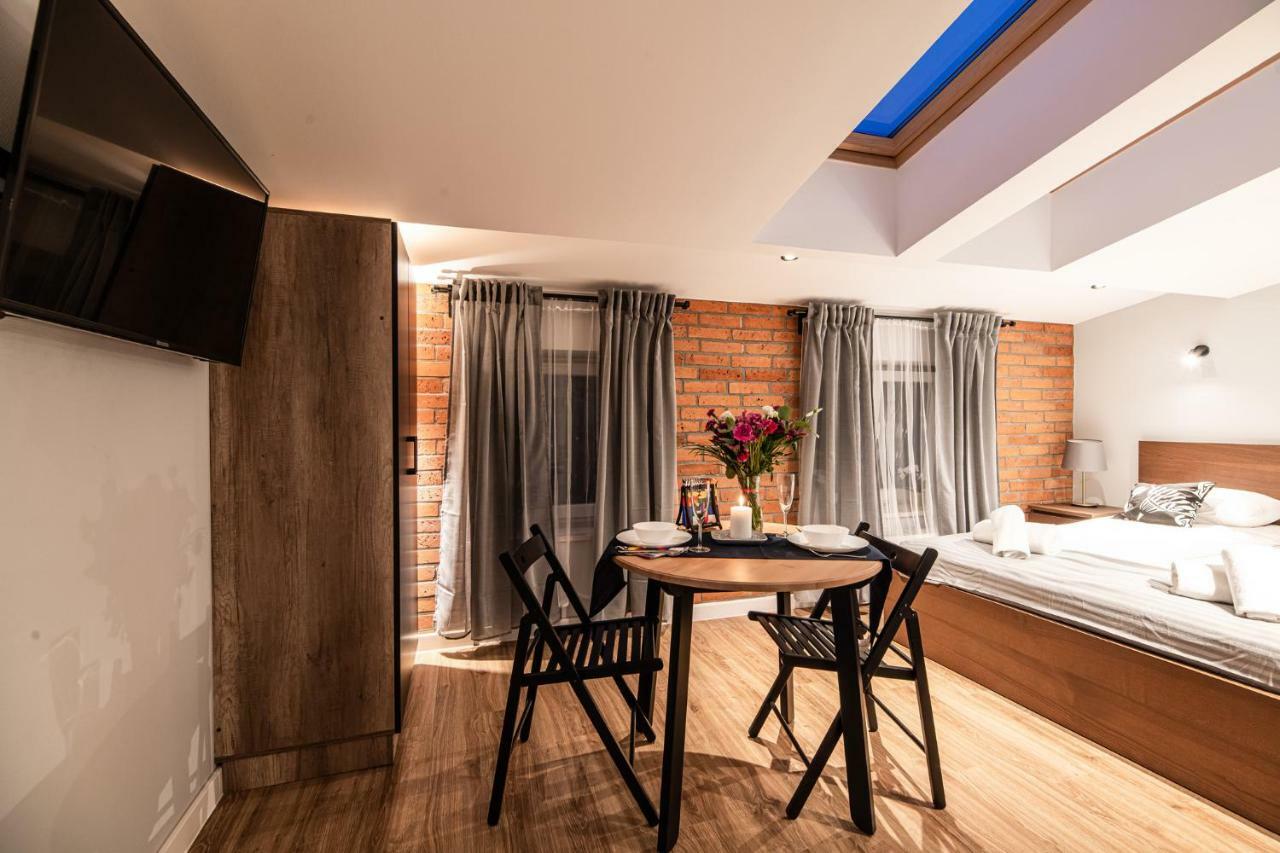 Lubomirskiego 23 Residence - Great Location, 10 Min To Main Square By Foot, Right Next To Main Rail And Bus Station Krakau Exterior foto