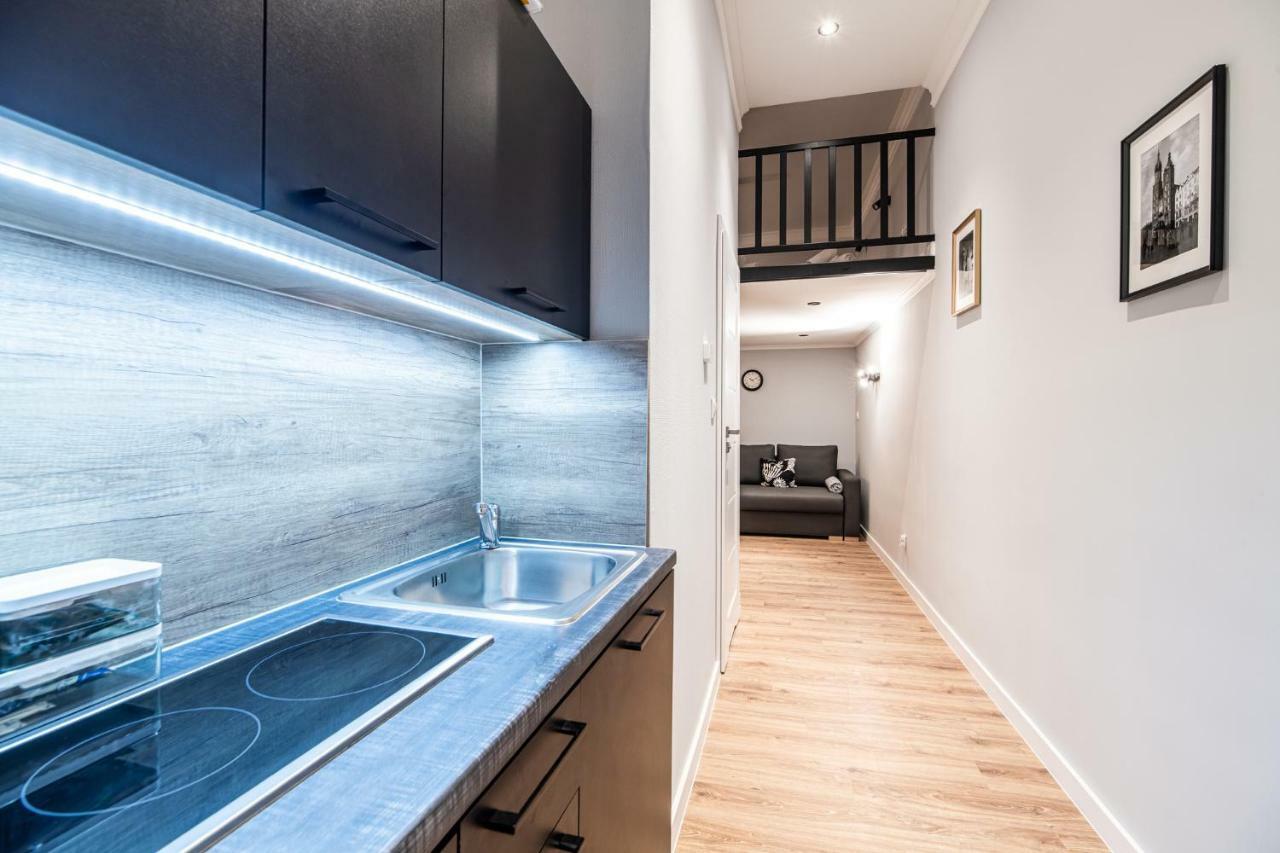 Lubomirskiego 23 Residence - Great Location, 10 Min To Main Square By Foot, Right Next To Main Rail And Bus Station Krakau Exterior foto
