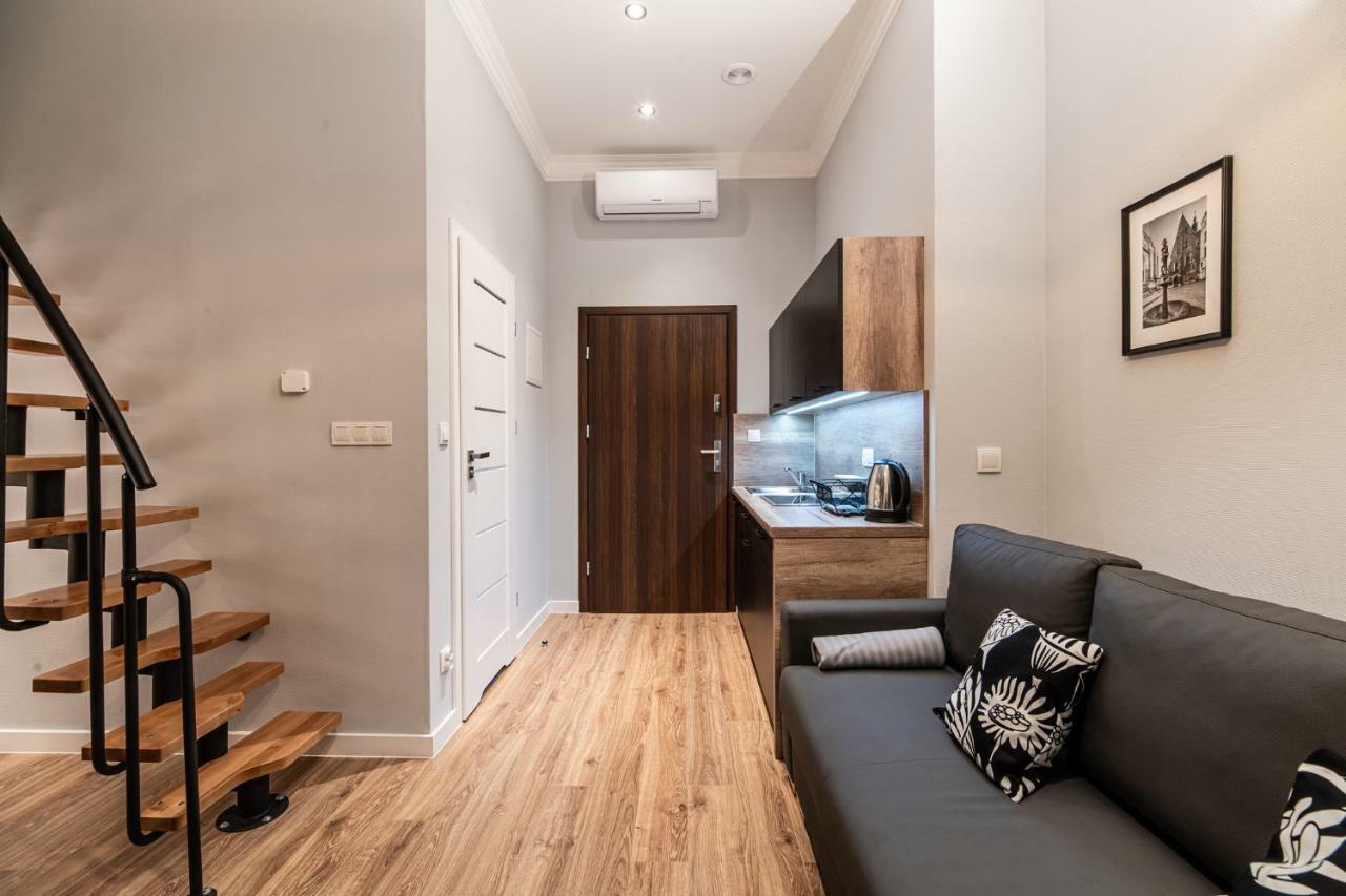 Lubomirskiego 23 Residence - Great Location, 10 Min To Main Square By Foot, Right Next To Main Rail And Bus Station Krakau Exterior foto