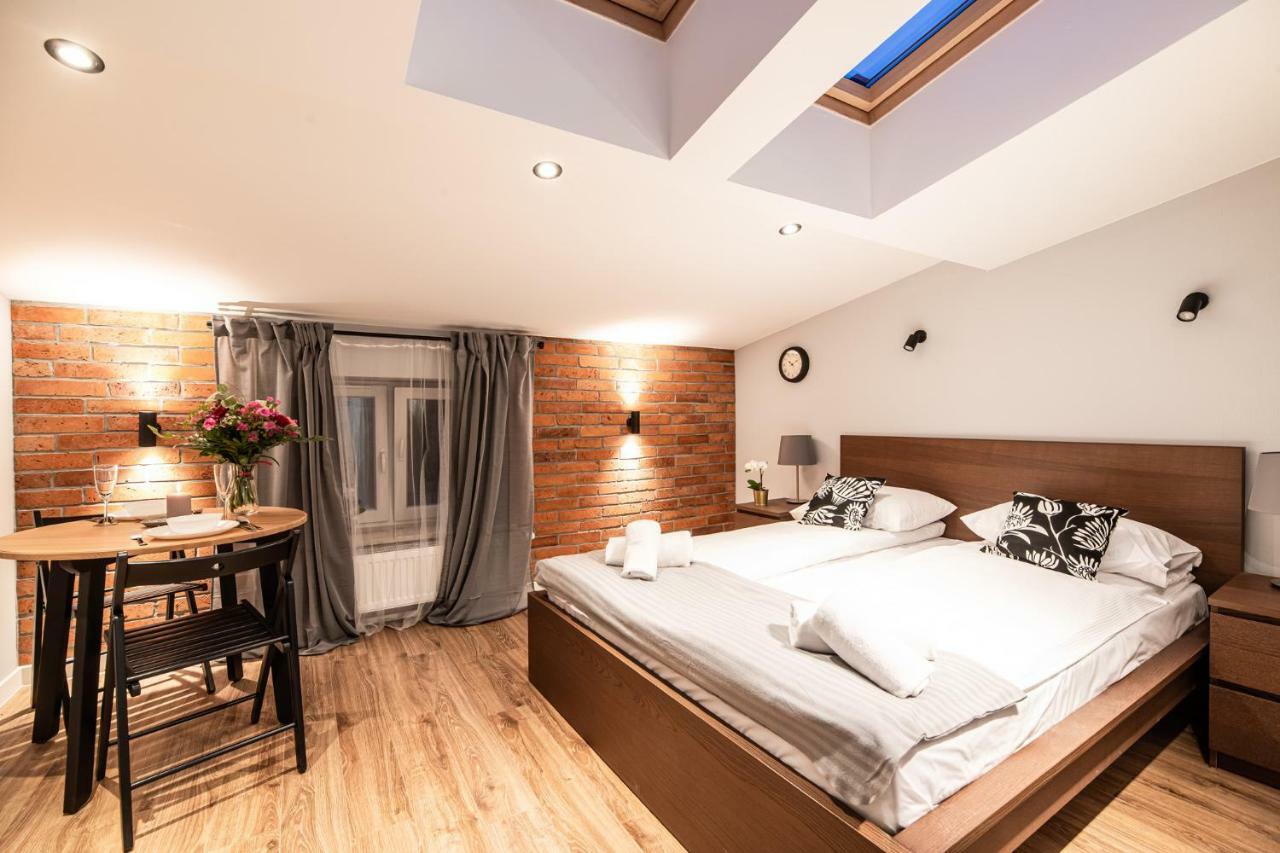 Lubomirskiego 23 Residence - Great Location, 10 Min To Main Square By Foot, Right Next To Main Rail And Bus Station Krakau Exterior foto