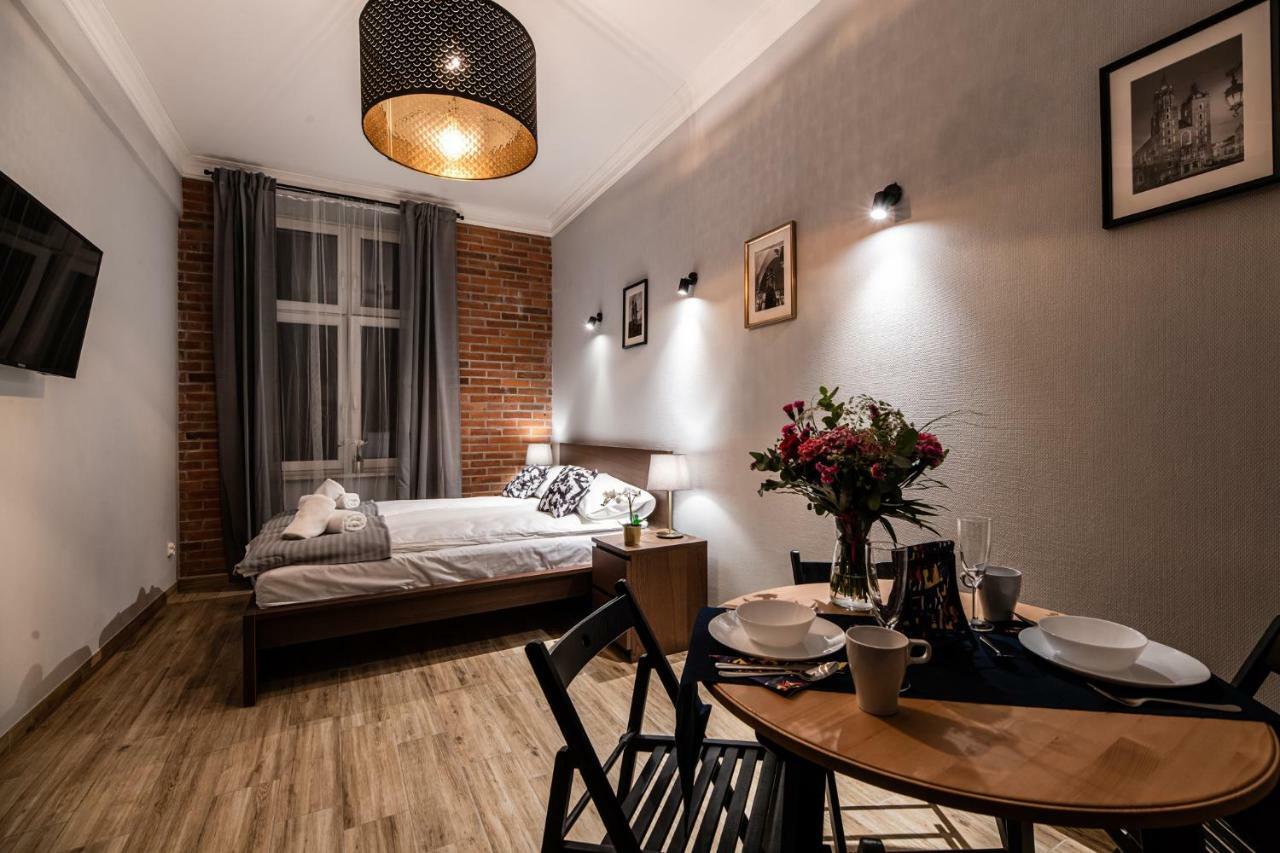 Lubomirskiego 23 Residence - Great Location, 10 Min To Main Square By Foot, Right Next To Main Rail And Bus Station Krakau Exterior foto